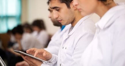 Quickly Training Medical Staff with an Open Course Resource List